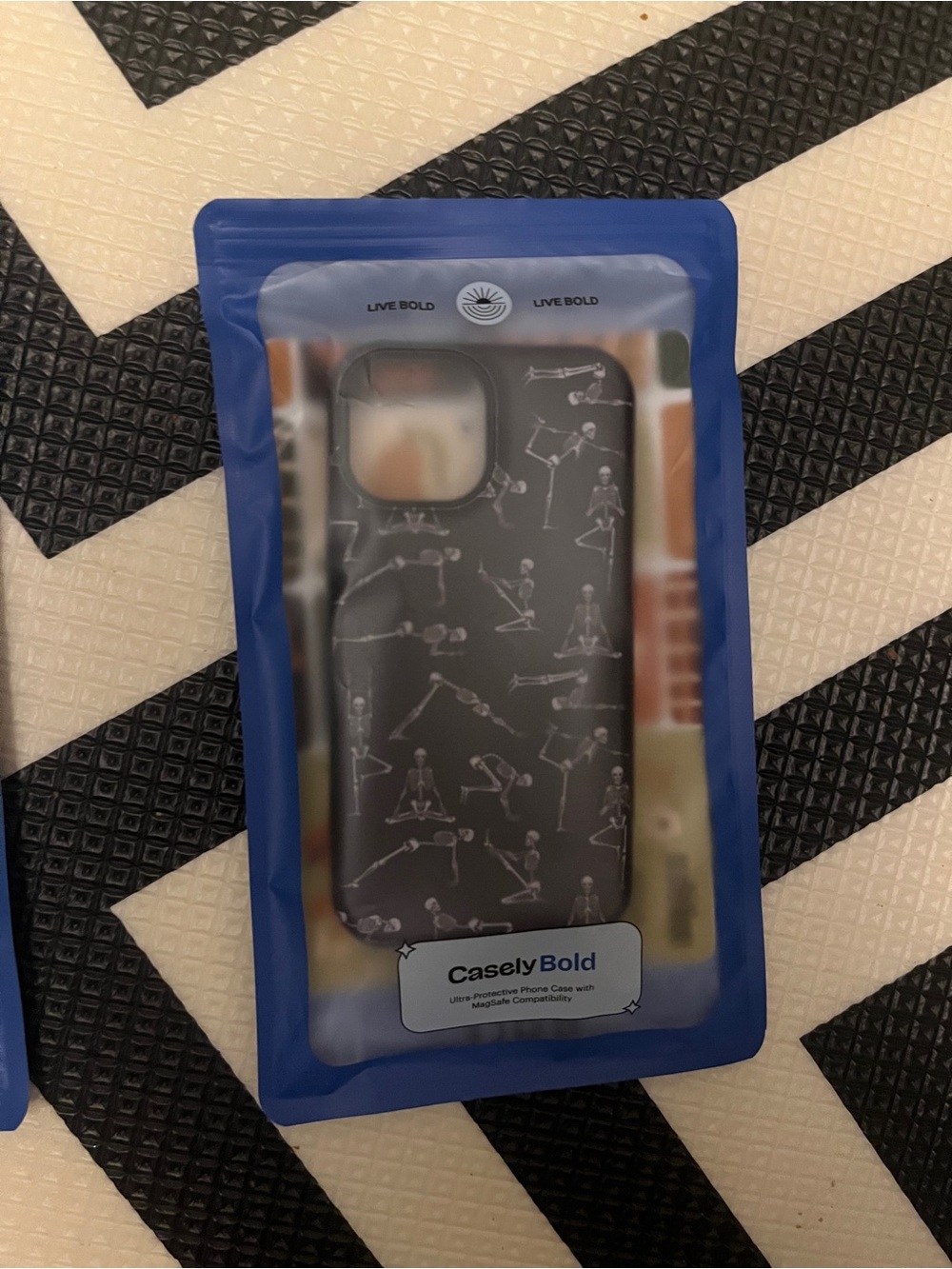 Casely Black Skeleton Corpse Pose Pattern Phone Case NIB iPhone 13 mini